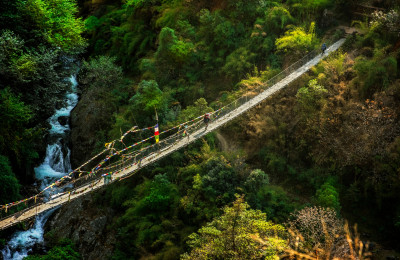 Hängebrücke Langtang.jpeg