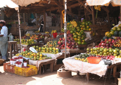 Kenia Selbstfahrer Reise Markt Obst