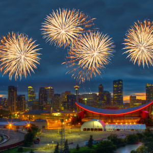 Calgary_Feuerwerk_123RF_44638502_m.jpg