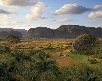 vinales_valley_landscape