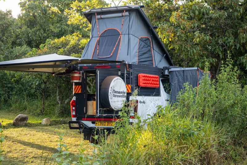 Dachcamping Tansania