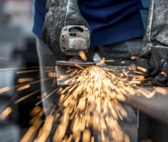 ריתוך ברזל במסגרייה