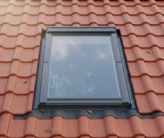 חלון סקיילייט