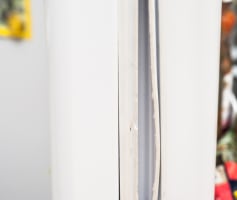 גומיית מקרר קרועה