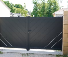 שער אלומיניום אטום בעיצוב מעוין