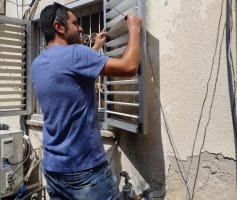 תיקון תריס הזזה