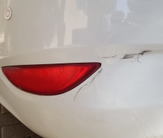 רכב עם שריטות