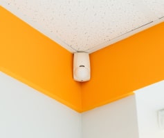 גלאי נפח פנימי במערכת אזעקה אלחוטית