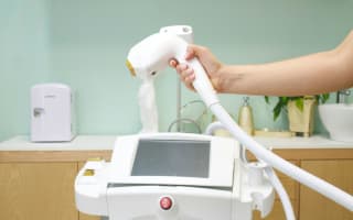 מכשיר הסרת שיער בלייזר