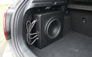 סאב וופר ברכב