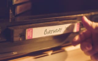 קסטה מיום הולדת של פעם