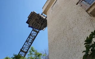 הובלה עם מנוף לקומה גבוהה