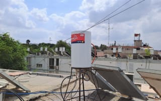דוד שמש כרומגן מותקן על גג שטוח