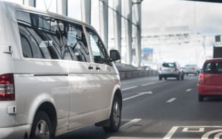 מיניבוס הסעות לנתב"ג