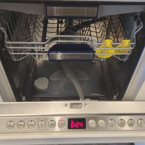 מדיח כלים פתוח עם תצוגת זמן