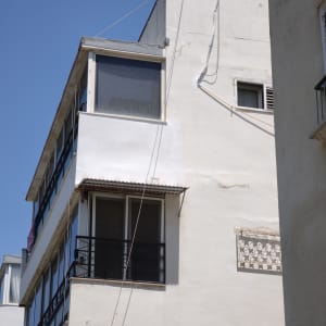 תמונה אינה מציגה עבודה בתחום