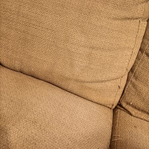 ספה עם ריפוד בד חום