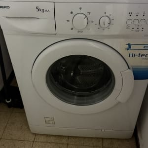 תמונה של מכונת כביסה ללא קשר לתחום