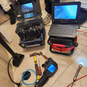 ציוד איתור נזילות כולל מצלמות ומסכים