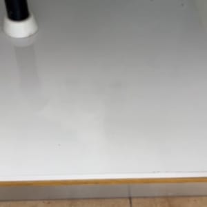 צנרת מתחת לכיור במטבח