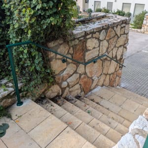 תמונה אינה מציגה עבודה בתחום