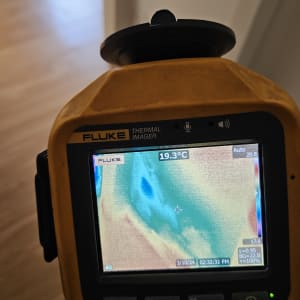 מצלמה תרמית פלוק מציגה תמונת חום