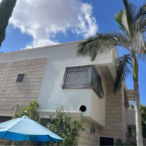 תמונה אינה מציגה עבודה בתחום