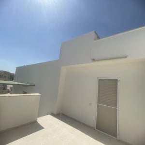 תמונה אינה מציגה עבודה בתחום