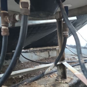 צינורות וחיבורים במערכת חשמלית