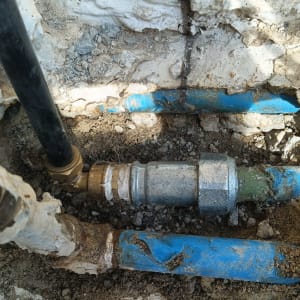 צנרת ותשתיות מים בעבודת אינסטלציה