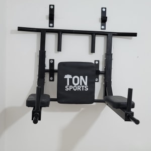 מתקן מתח לקיר עם כרית תמיכה