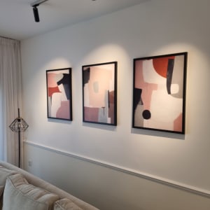 תמונות על קיר