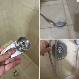 תמונות של מקלחת עם ראש מקלחת ותושבת שבורה