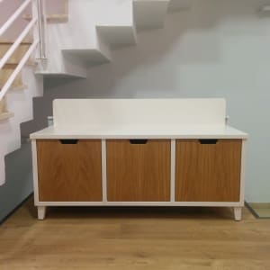 ספסל איחסון לנעליים