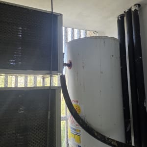 תמונה אינה מציגה עבודה בתחום