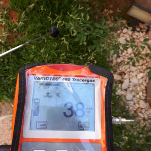 מכשיר VARIOTEC 460 Tracergas עם תצוגה דיגיטלית