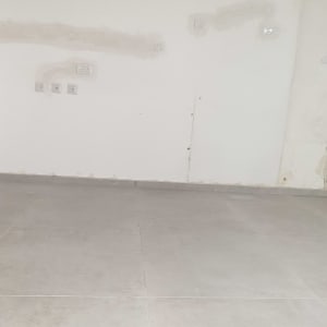 ריצוף ועבודת חשמל מושלמת 