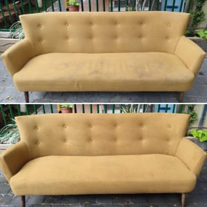 ספה צהובה לפני ואחרי ניקוי, כתמים נעלמו.