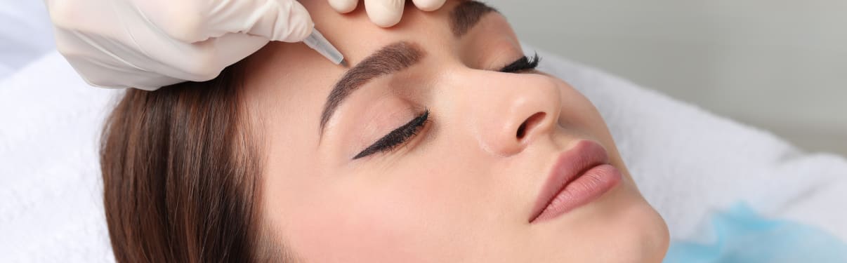 ציור גבות בשיטת השערה