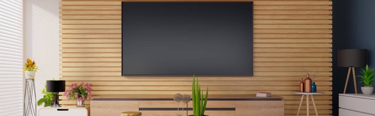 חיפוי עץ לקיר בסלון