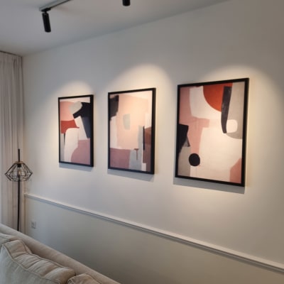 תמונות על קיר