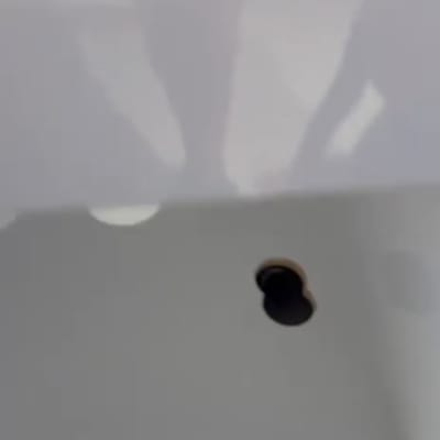 חור בכיור או משטח עבודה