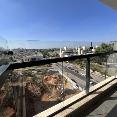 תמונה אינה מציגה עבודה בתחום