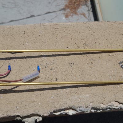 חלקי דוד שמש עם חוטים ומוטות מתכת