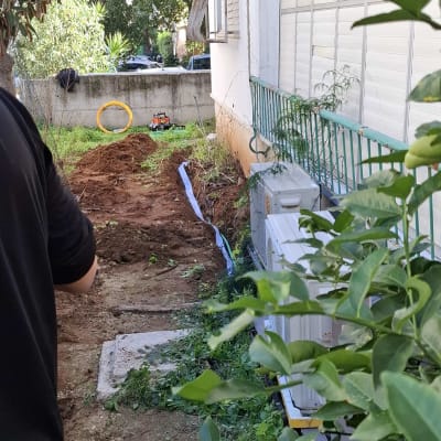 עבודות חפירה והתקנת מערכת מיזוג אוויר