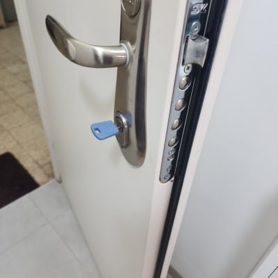 מנעול
