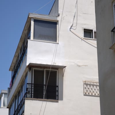 תמונה אינה מציגה עבודה בתחום