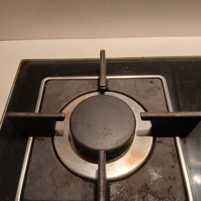 כיריים גז עם מבער מתכת