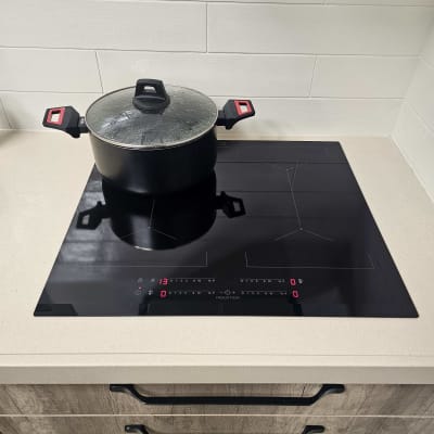 תמונה אינה מציגה עבודה בתחום