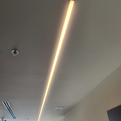 תאורת לד תקרה מותקנת בחלל פנימי